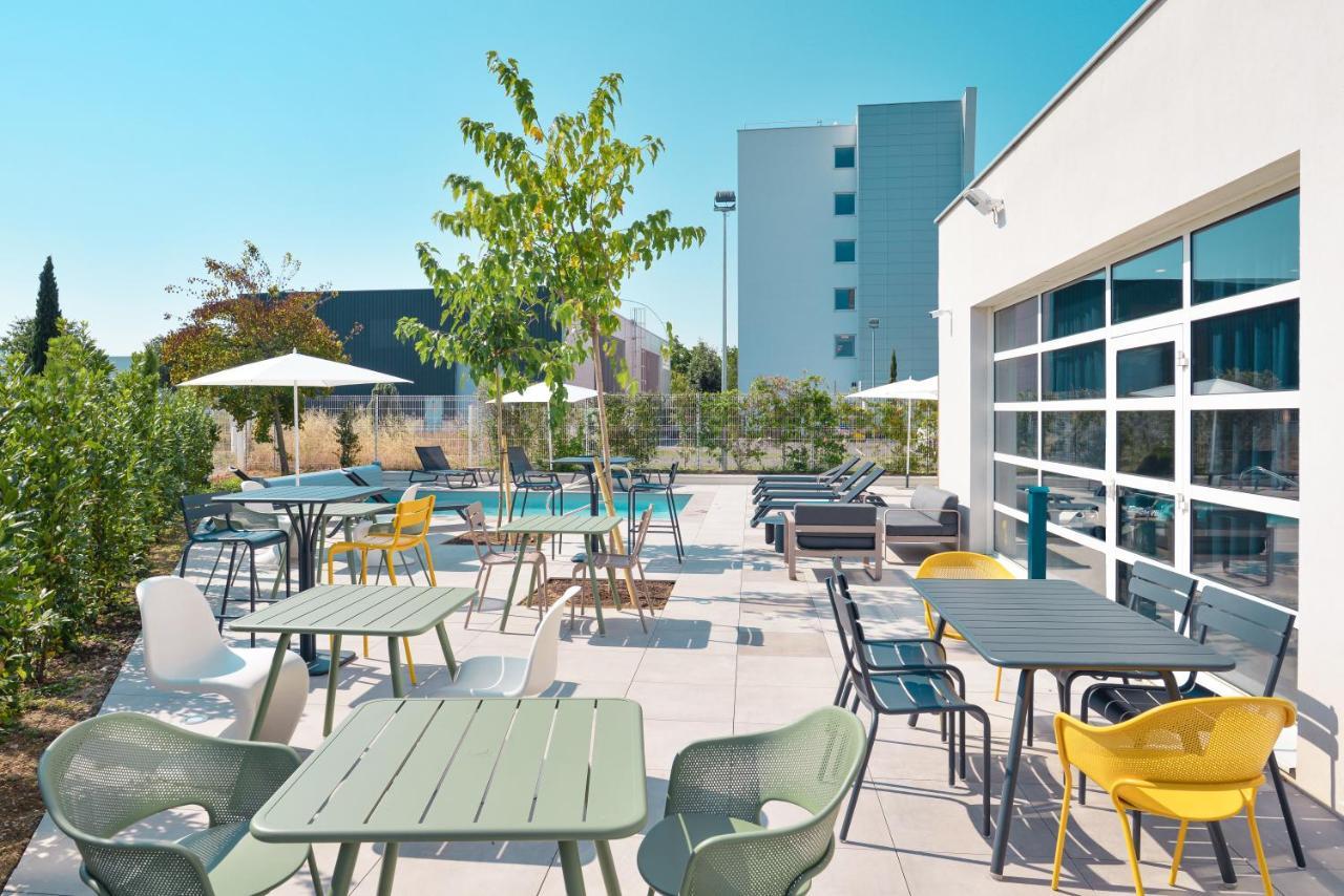 Ibis Styles Lyon Meyzieu Arena Stadium Exterior foto