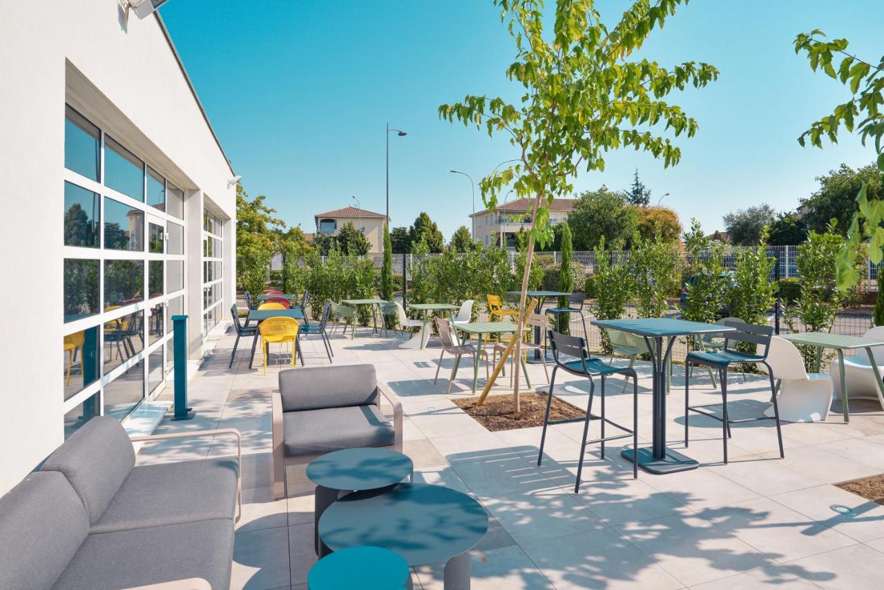Ibis Styles Lyon Meyzieu Arena Stadium Exterior foto