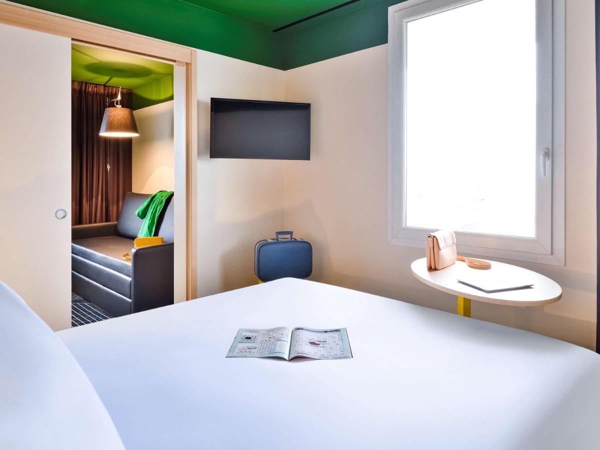 Ibis Styles Lyon Meyzieu Arena Stadium Exterior foto
