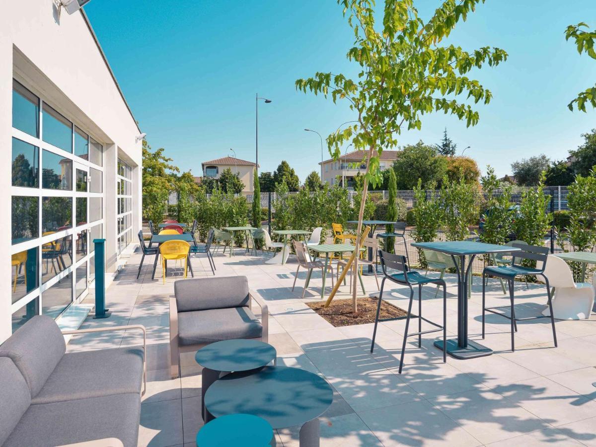 Ibis Styles Lyon Meyzieu Arena Stadium Exterior foto