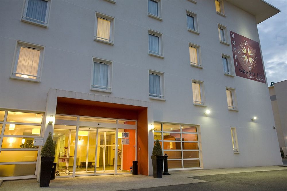 Ibis Styles Lyon Meyzieu Arena Stadium Exterior foto