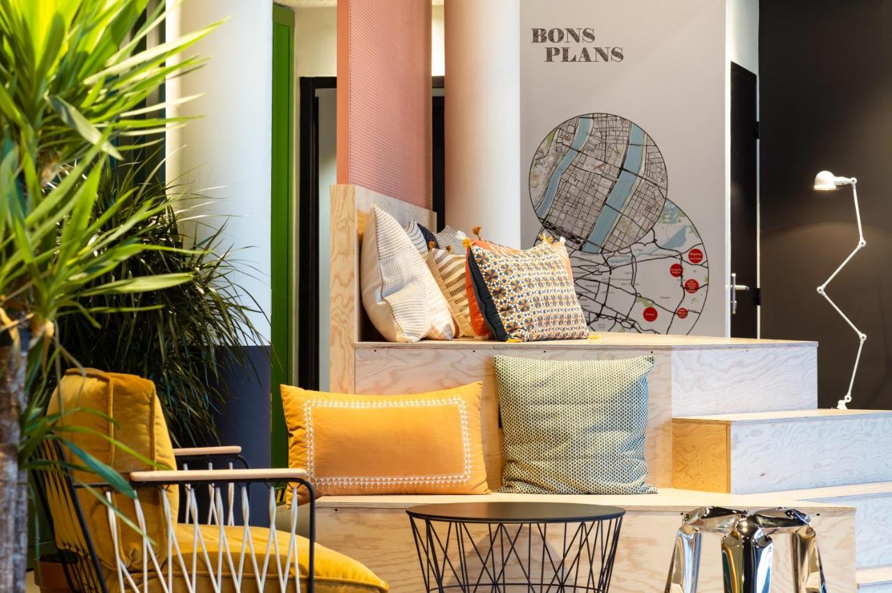 Ibis Styles Lyon Meyzieu Arena Stadium Exterior foto